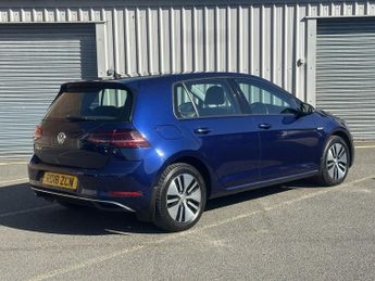 VOLKSWAGEN E-GOLF 35.8kWh e-Golf Hatchback 5dr Electric Auto (136 ps)