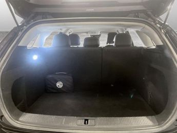 MG MG5 61.1kWh Exclusive Long Range Estate 5dr Electric Auto (156 ps)