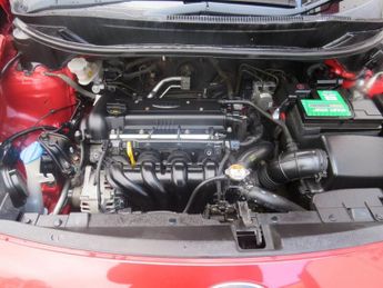 KIA RIO 1.4 3 Hatchback 5dr Petrol Manual Euro 5 (107 bhp)