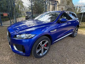 Jaguar F-Pace 3.0 D300 V6 S SUV 5dr Diesel Auto AWD Euro 6 (s/s) (300 ps)