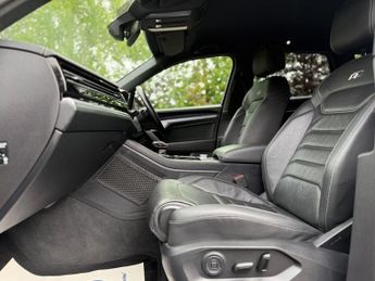 VOLKSWAGEN TOUAREG 3.0 TDI V6 R-Line Tech SUV 5dr Diesel Tiptronic 4Motion Euro 6 (