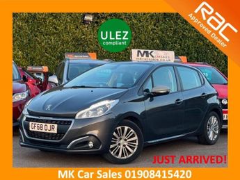 Peugeot 208 1.2 PureTech 82 Signature 5dr [Start Stop] GF68OJR