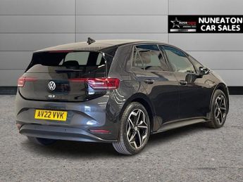 VOLKSWAGEN ID.3 Pro S 77kWh Tour Hatchback 5dr Electric Auto (204 ps)