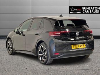 VOLKSWAGEN ID.3 Pro S 77kWh Tour Hatchback 5dr Electric Auto (204 ps)