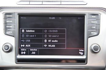 VOLKSWAGEN PASSAT 2.0 TDI BlueMotion Tech Alltrack Estate 5dr Diesel DSG 4Motion E