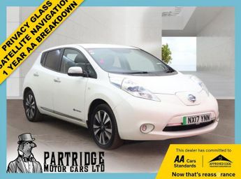 Nissan Leaf 30kWh Tekna Hatchback 5dr Electric Auto (109 bhp)