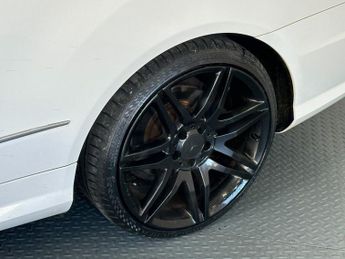 MERCEDES-BENZ E-CLASS 2.1 E250 CDI BlueEfficiency Sport Cabriolet 2dr Diesel G-Tronic+