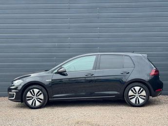 VOLKSWAGEN E-GOLF 35.8kWh e-Golf Hatchback 5dr Electric Auto 