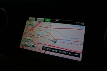 LAND ROVER DISCOVERY 4 3.0 SD V6 HSE SUV 5dr Diesel Auto 4WD Euro 6-Has To Be One Of Th