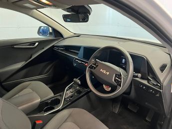 KIA NIRO 1.6h GDi 2 SUV 5dr Petrol Hybrid DCT Euro 6 (s/s) (139 bhp)