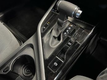 KIA NIRO 1.6h GDi 2 SUV 5dr Petrol Hybrid DCT Euro 6 (s/s) (139 bhp)