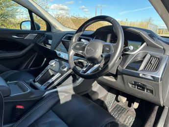 JAGUAR I-PACE 400 90kWh HSE SUV 5dr Electric Auto 4WD (400 ps)