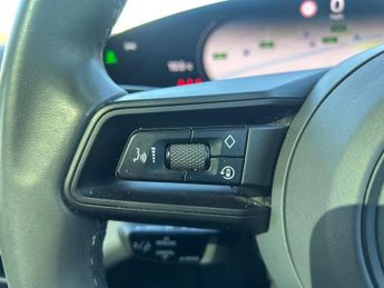 PORSCHE TAYCAN Performance Plus 93.4kWh 4S Saloon 4dr Electric Auto 4WD (11kW C