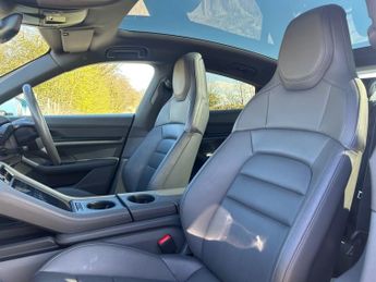 PORSCHE TAYCAN Performance Plus 93.4kWh 4S Saloon 4dr Electric Auto 4WD (11kW C
