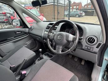 SUZUKI SX4 1.6 16V GLX SUV 5dr Petrol Manual Euro 4 (106 ps)