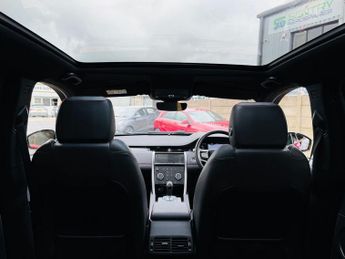 LAND ROVER DISCOVERY SPORT 1.5 P300e 12.2kWh R-Dynamic SE SUV 5dr Petrol Plug-in Hybrid Aut