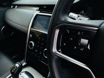 LAND ROVER DISCOVERY SPORT 1.5 P300e 12.2kWh R-Dynamic SE SUV 5dr Petrol Plug-in Hybrid Aut