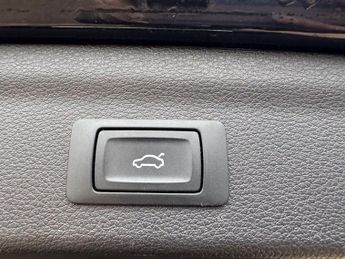 AUDI Q3 1.5 TFSI CoD 35 Black Edition SUV 5dr Petrol S Tronic Euro 6 (s/