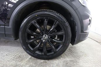 VOLKSWAGEN T-ROC 1.5 TSI EVO Black Edition SUV 5dr Petrol DSG Euro 6 (s/s) (150 p