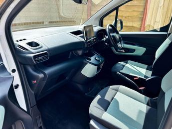 CITROEN BERLINGO 3 Seat Auto Wheelchair Accessible Disabled Access Vehicle WAV