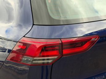 VOLKSWAGEN GOLF 2.0 TDI Style Hatchback 5dr Diesel DSG Euro 6 (s/s) (150 ps)