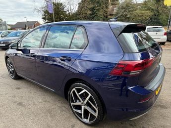 VOLKSWAGEN GOLF 2.0 TDI Style Hatchback 5dr Diesel DSG Euro 6 (s/s) (150 ps)