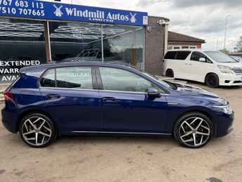 VOLKSWAGEN GOLF 2.0 TDI Style Hatchback 5dr Diesel DSG Euro 6 (s/s) (150 ps)