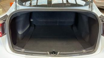 TESLA Model 3 Standard Range Plus Saloon 4dr Electric Auto RWD (241 bhp)