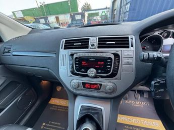 FORD KUGA 2.0 TDCi Titanium SUV 5dr Diesel Manual 2WD Euro 5 (140 ps)