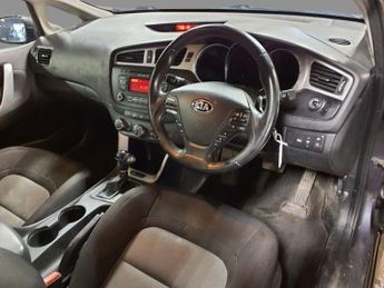 KIA CEED 1.6 CRDi 2 Sportswagon 5dr Diesel Auto Euro 5 (126 bhp)