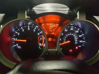 NISSAN JUKE 1.6 Tekna SUV 5dr Petrol XTRON Euro 6 (117 ps)