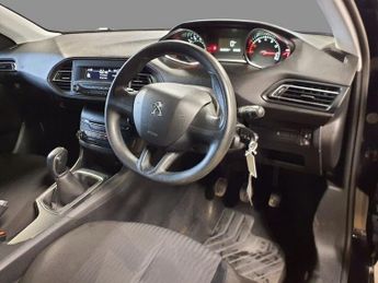 PEUGEOT 308 1.2 PureTech Access Hatchback 5dr Petrol Manual Euro 6 (82 ps)