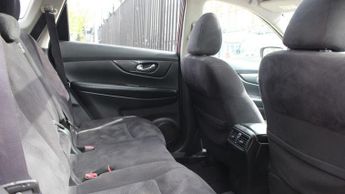 NISSAN X-TRAIL 1.6 dCi Acenta SUV 5dr Diesel XTRON Euro 6 (s/s) (130 ps)