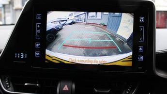 TOYOTA C-HR 1.8 VVT-h Dynamic SUV 5dr Petrol Hybrid CVT Euro 6 (s/s) (122 ps