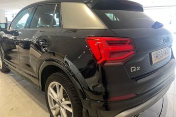 AUDI Q2 2.0 TFSI 40 S line SUV 5dr Petrol S Tronic quattro Euro 6 (s/s) 