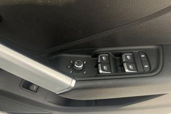 AUDI Q2 2.0 TFSI 40 S line SUV 5dr Petrol S Tronic quattro Euro 6 (s/s) 