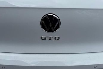 VOLKSWAGEN GOLF 2.0 TDI GTD Hatchback 5dr Diesel DSG Euro 6 (s/s) (200 ps) Front