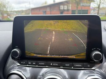 NISSAN JUKE 1.0 DIG-T N-Connecta SUV 5dr Petrol DCT Auto Euro 6 (s/s) (114 p