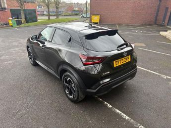 NISSAN JUKE 1.0 DIG-T N-Connecta SUV 5dr Petrol DCT Auto Euro 6 (s/s) (114 p