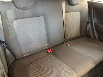 VAUXHALL CORSA 1.0i ecoFLEX 12v S Hatchback 3dr Petrol Manual (117 g/km, 64 bhp