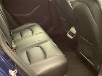 TESLA Model 3 (Dual Motor) Long Range Saloon 4dr Electric Auto 4WDE (346 ps)