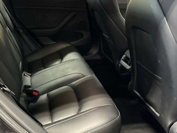 TESLA Model 3 Saloon 4dr Electric Auto RWD (241 bhp)