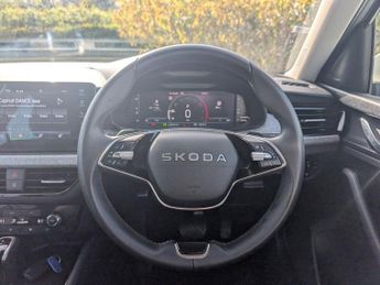 SKODA KAMIQ 1.0 TSI SE Edition SUV 5dr Petrol DSG Euro 6 (s/s) (116 ps)