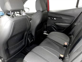 PEUGEOT E-2008 50kWh GT SUV 5dr Electric Auto (7kW Charger) (136 ps)