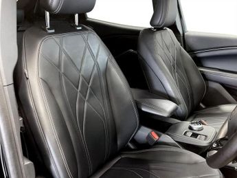 FORD MUSTANG MACH-E Standard Range 70kWh SUV 5dr Electric Automatic (269 ps)