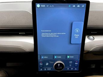 FORD MUSTANG MACH-E Standard Range 70kWh SUV 5dr Electric Automatic (269 ps)