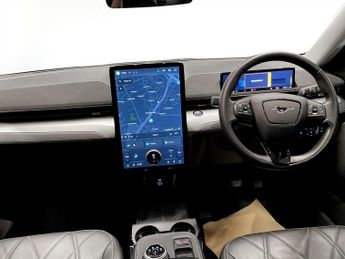 FORD MUSTANG MACH-E Standard Range 70kWh SUV 5dr Electric Automatic (269 ps)