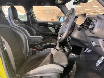 MINI HATCH 1.5 Cooper Sport Hatchback 5dr Petrol Steptronic Euro 6 (s/s) (1