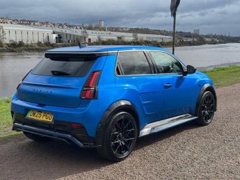 ALPINE A290 52kWh GTS Hatchback 5dr Electric Auto (220 ps)