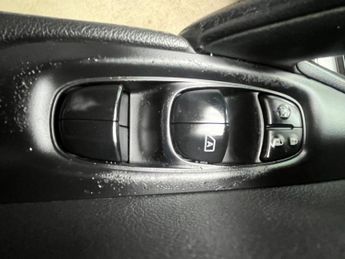 NISSAN QASHQAI 1.6 dCi Tekna SUV 5dr Diesel XTRON 2WD Euro 6 (s/s) (130 ps)